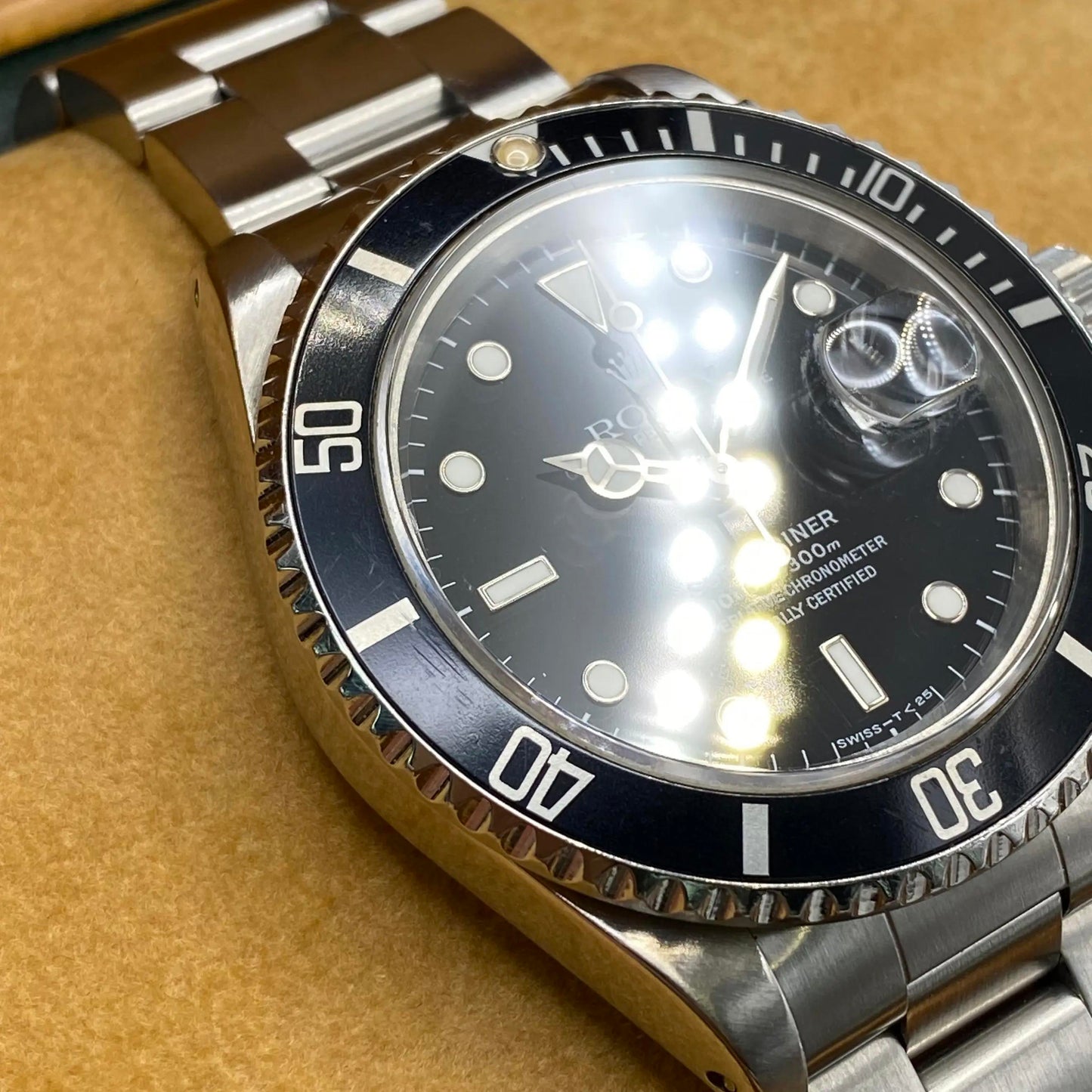 5th image of Rolex Rolex Submariner 16610 Wristwatch, PreOwned condition