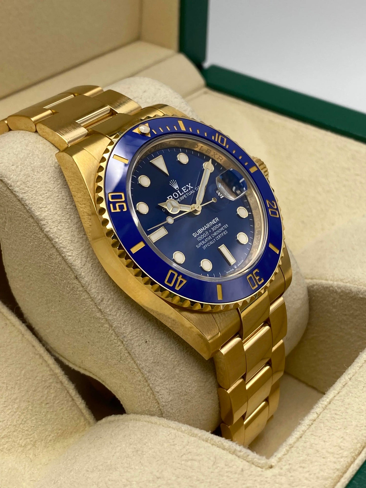 5th image of Rolex Rolex Submariner 126618LB Wristwatch, PreOwned condition