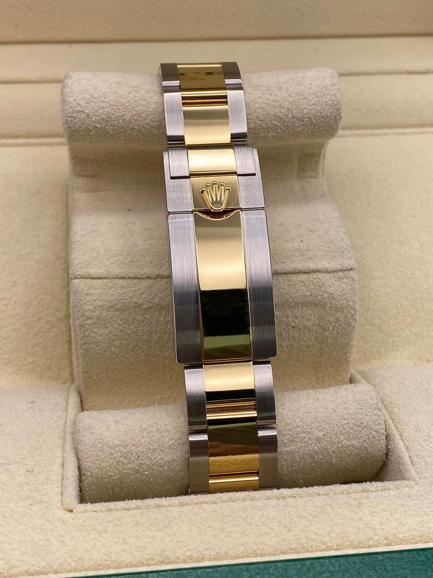 5th image of Rolex Rolex Explorer Wristwatch, PreOwned condition