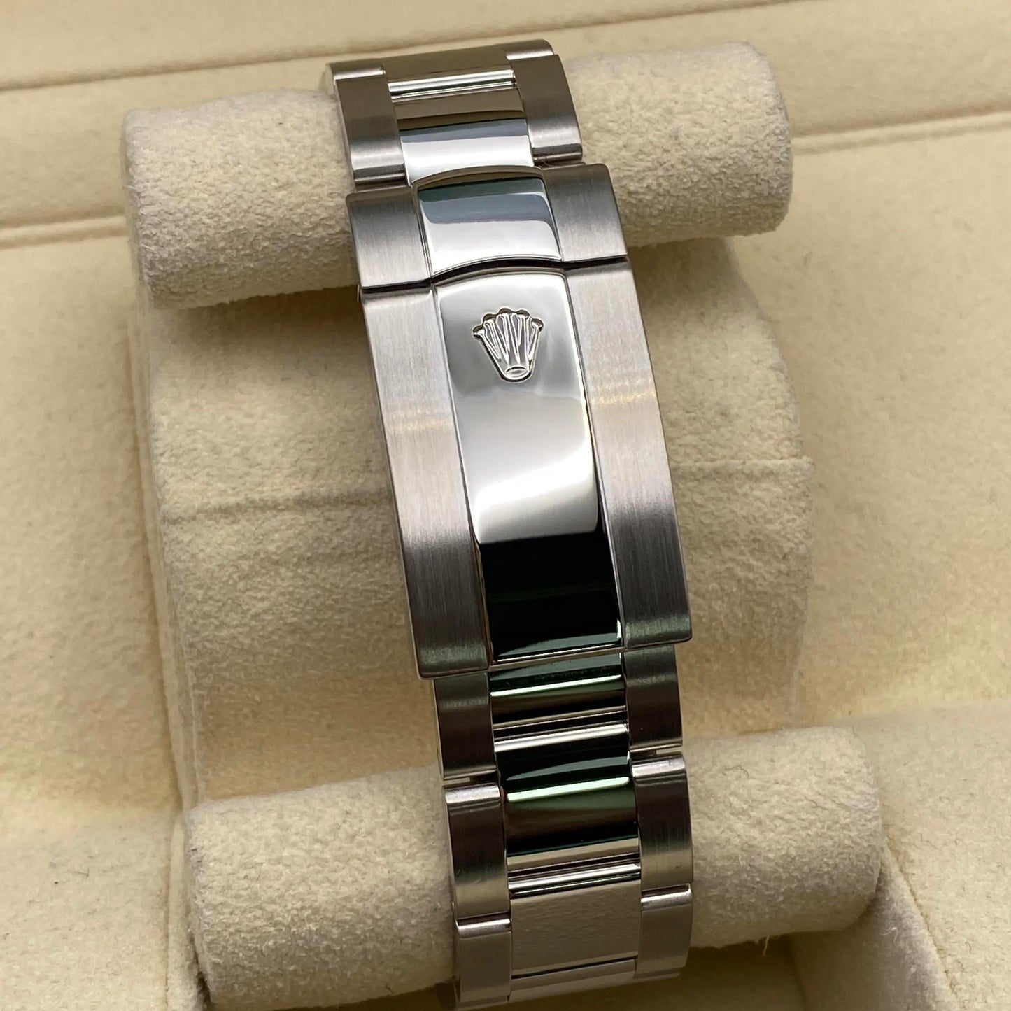 5th image of Rolex Rolex Sky-Dweller 326934 Wristwatch, Unworn condition