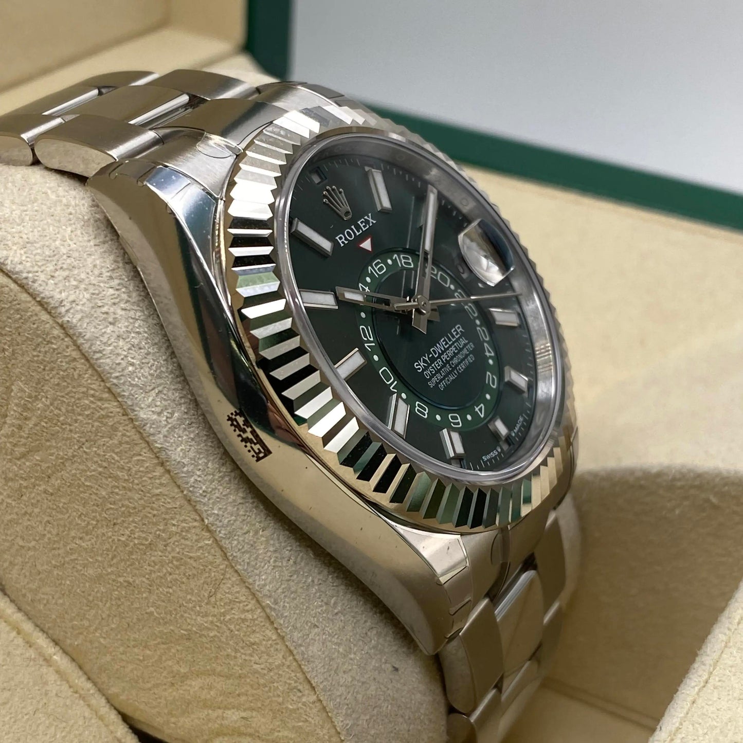 5th image of Rolex Rolex Sky Dweller 336934 Wristwatch, New condition