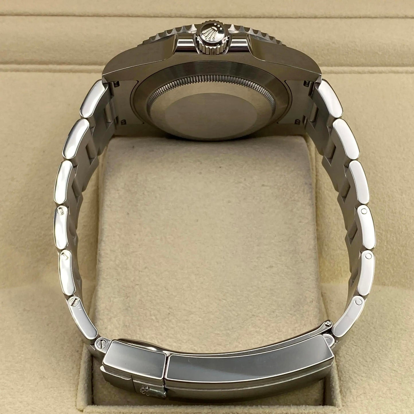 5th image of Rolex Rolex Submariner 116610LN Wristwatch, PreOwned condition