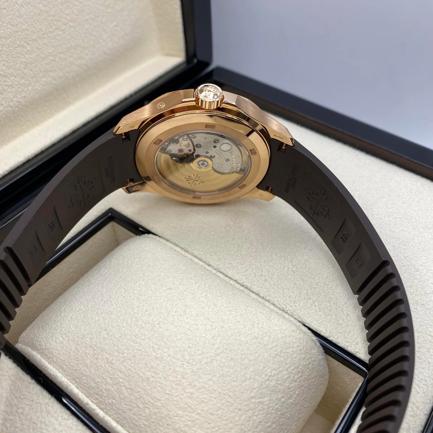 6th image of Patek Philippe Patek Philippe Aquanaut Wristwatch, Unworn condition
