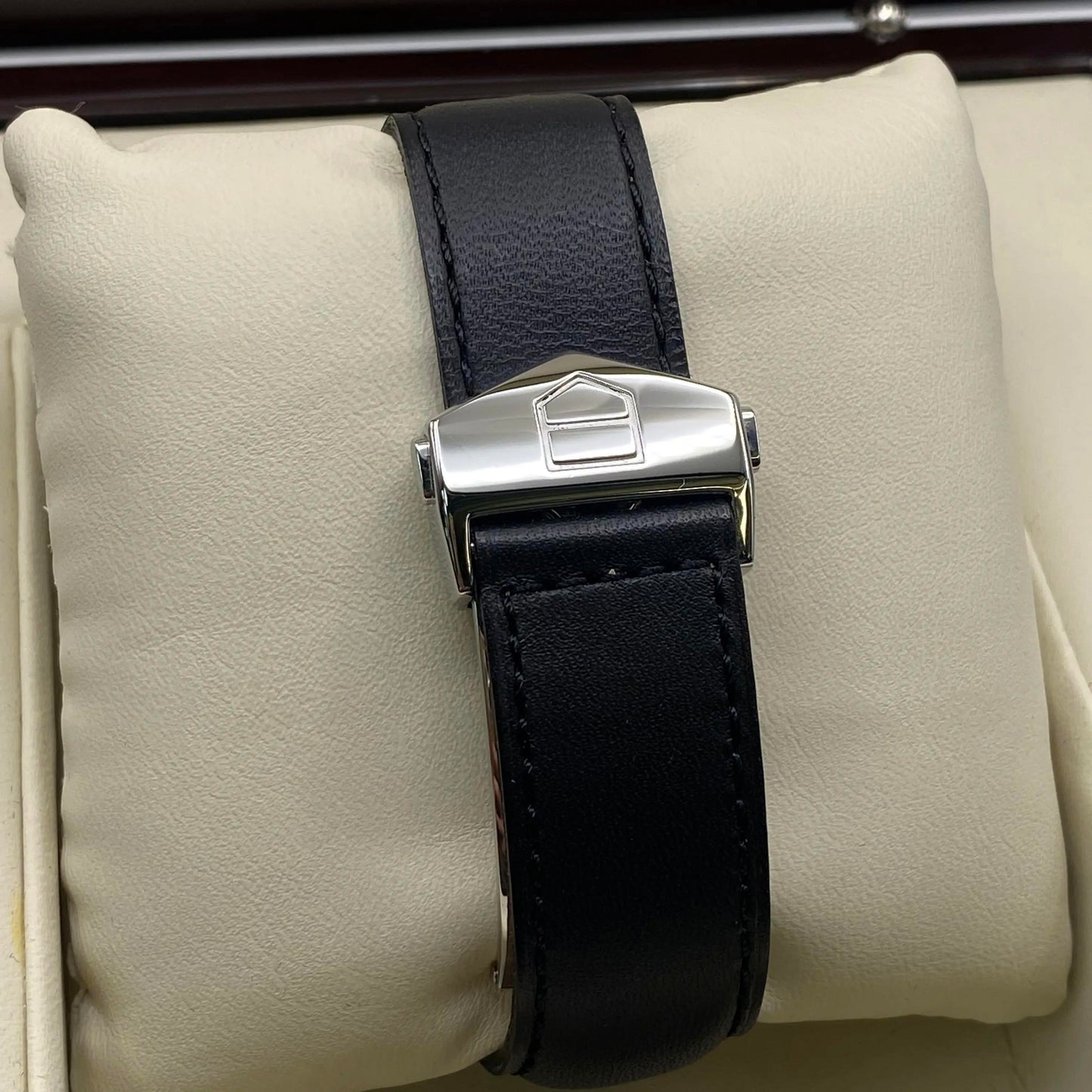 6th image of TAG Heuer TAG Heuer Monaco Wristwatch, PreOwned condition