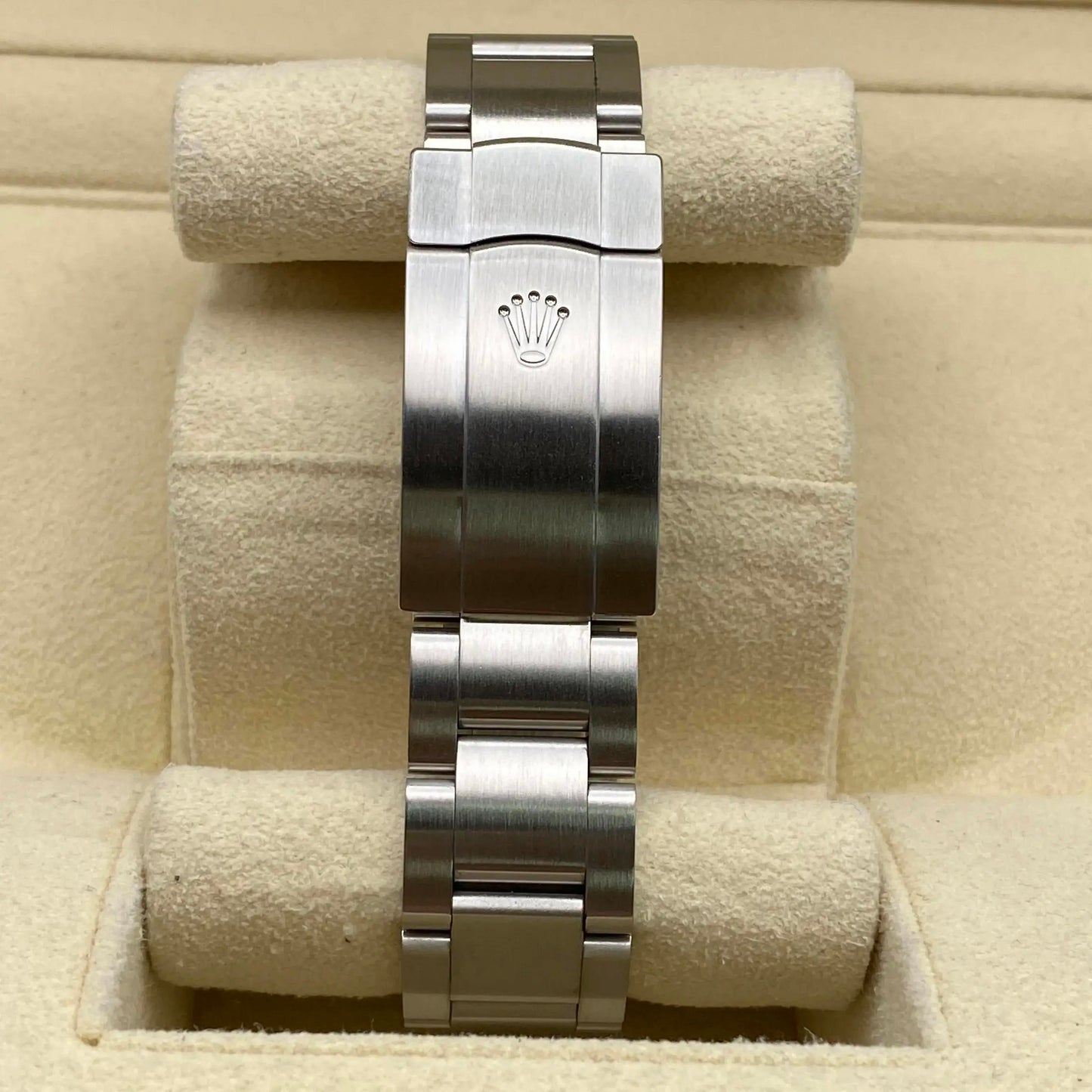 6th image of Rolex Rolex Oyster Perpetual 114300 Wristwatch, PreOwned condition