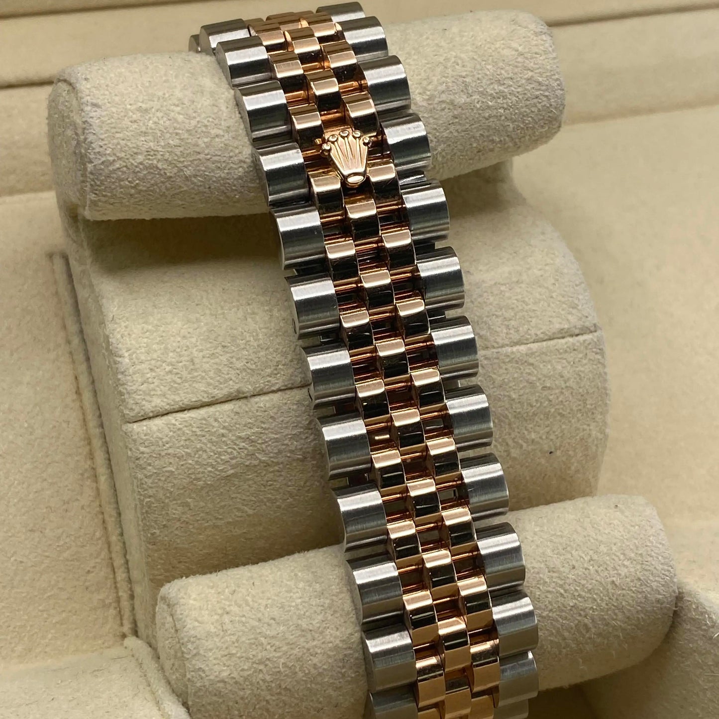 6th image of Rolex Rolex Datejust 116231 Wristwatch, PreOwned condition