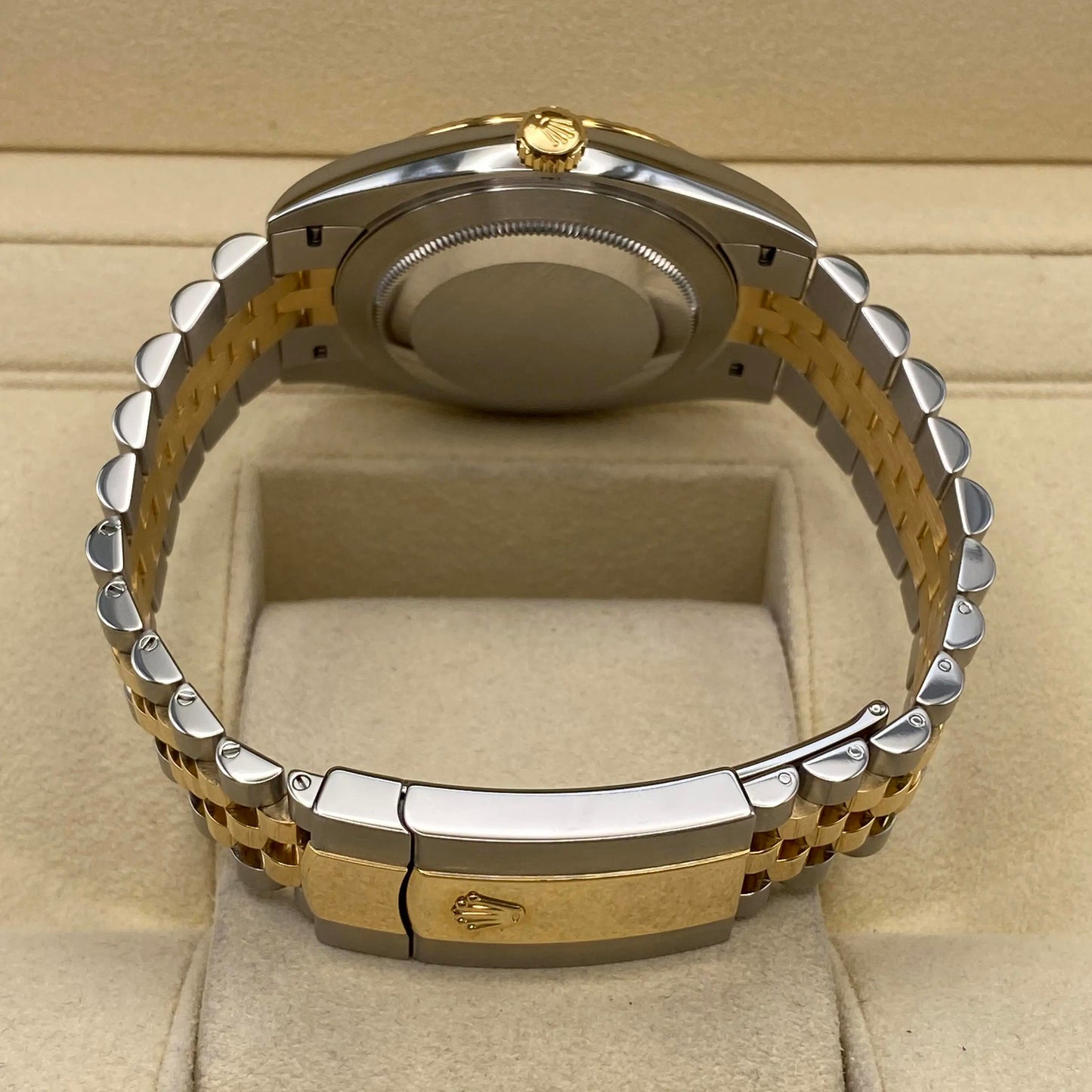 6th image of Rolex Rolex Datejust 126333 Wristwatch, PreOwned condition