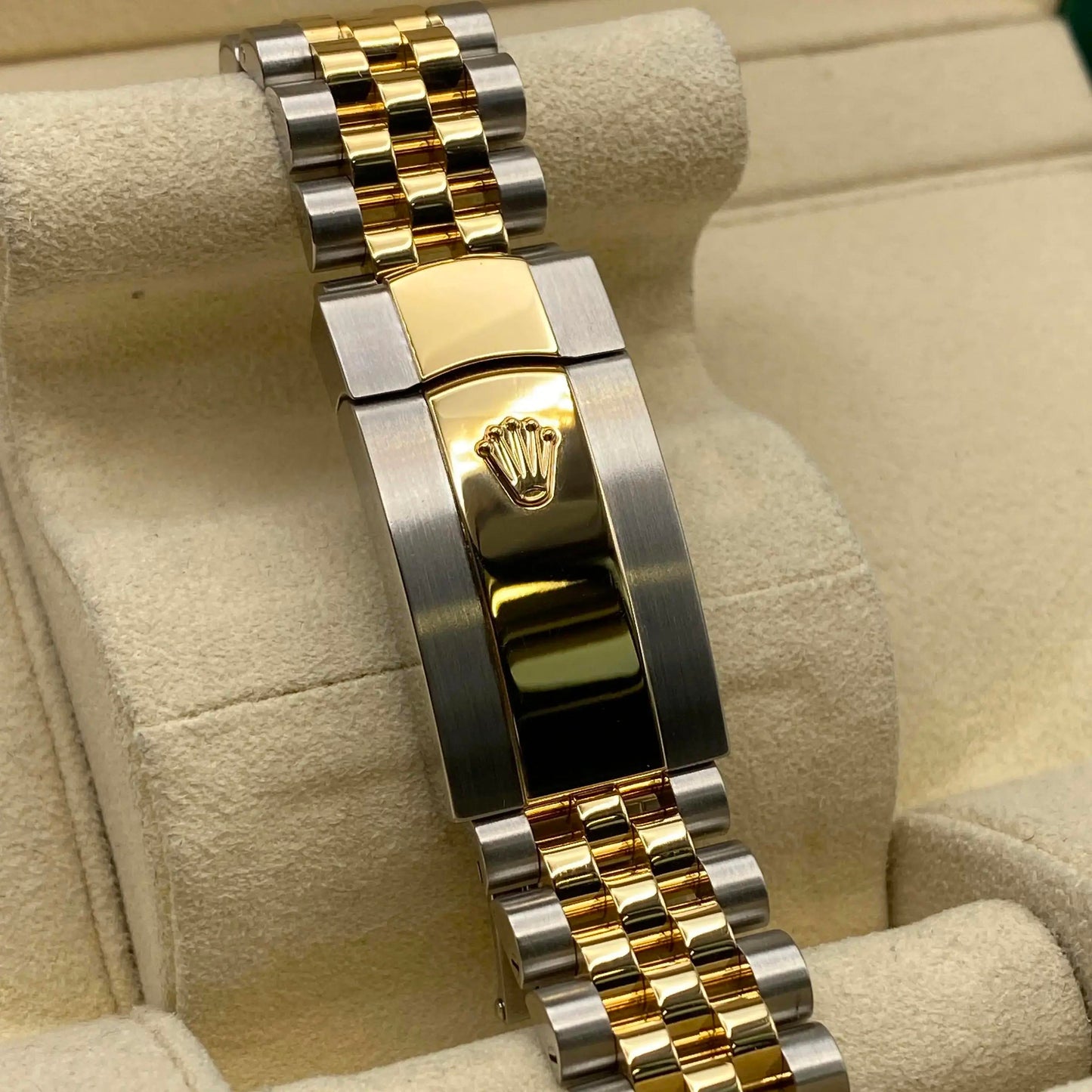 6th image of Rolex Rolex Datejust 126333 Wristwatch, PreOwned condition