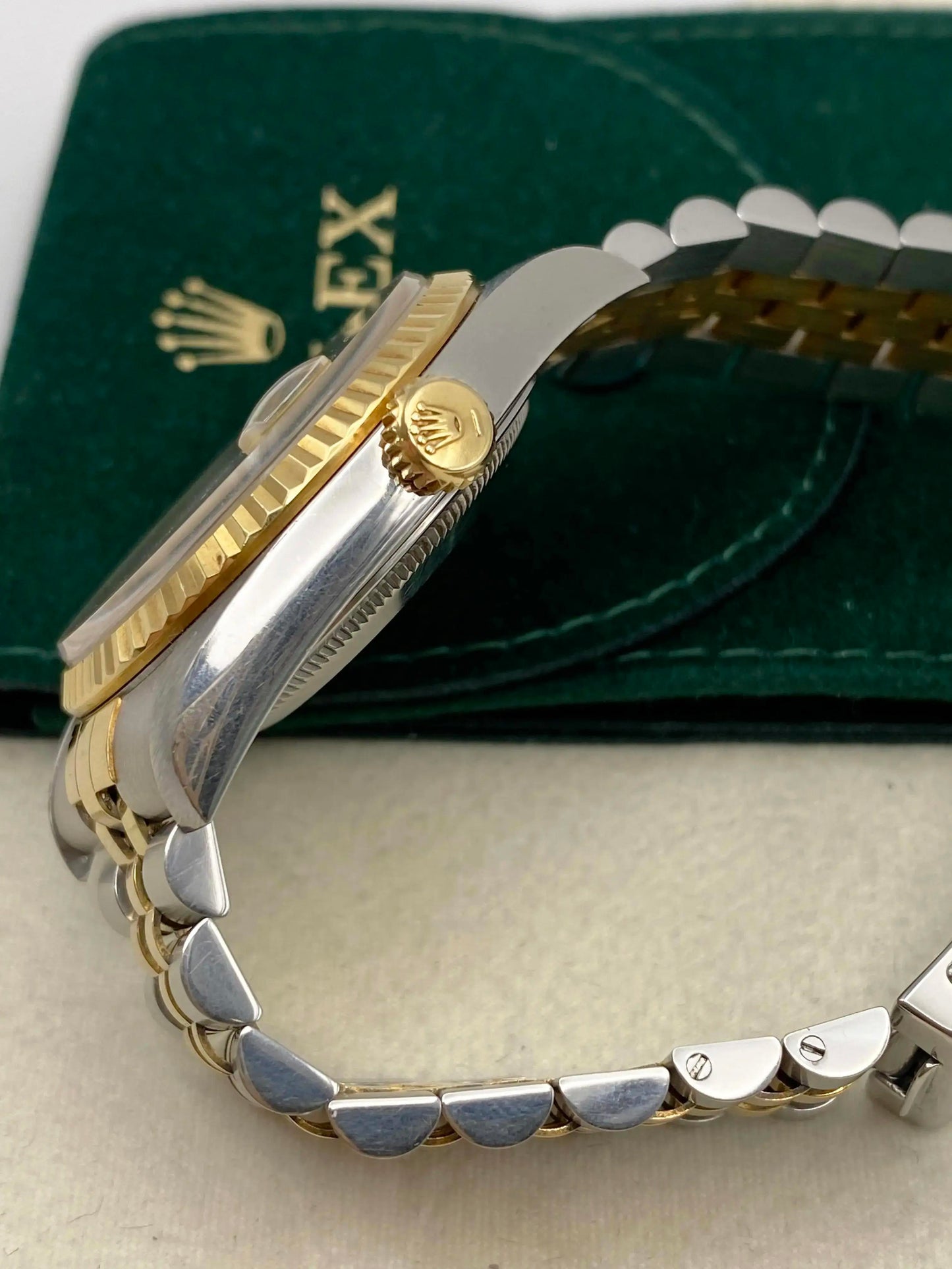 6th image of Rolex Rolex Datejust 16233 Wristwatch, PreOwned condition