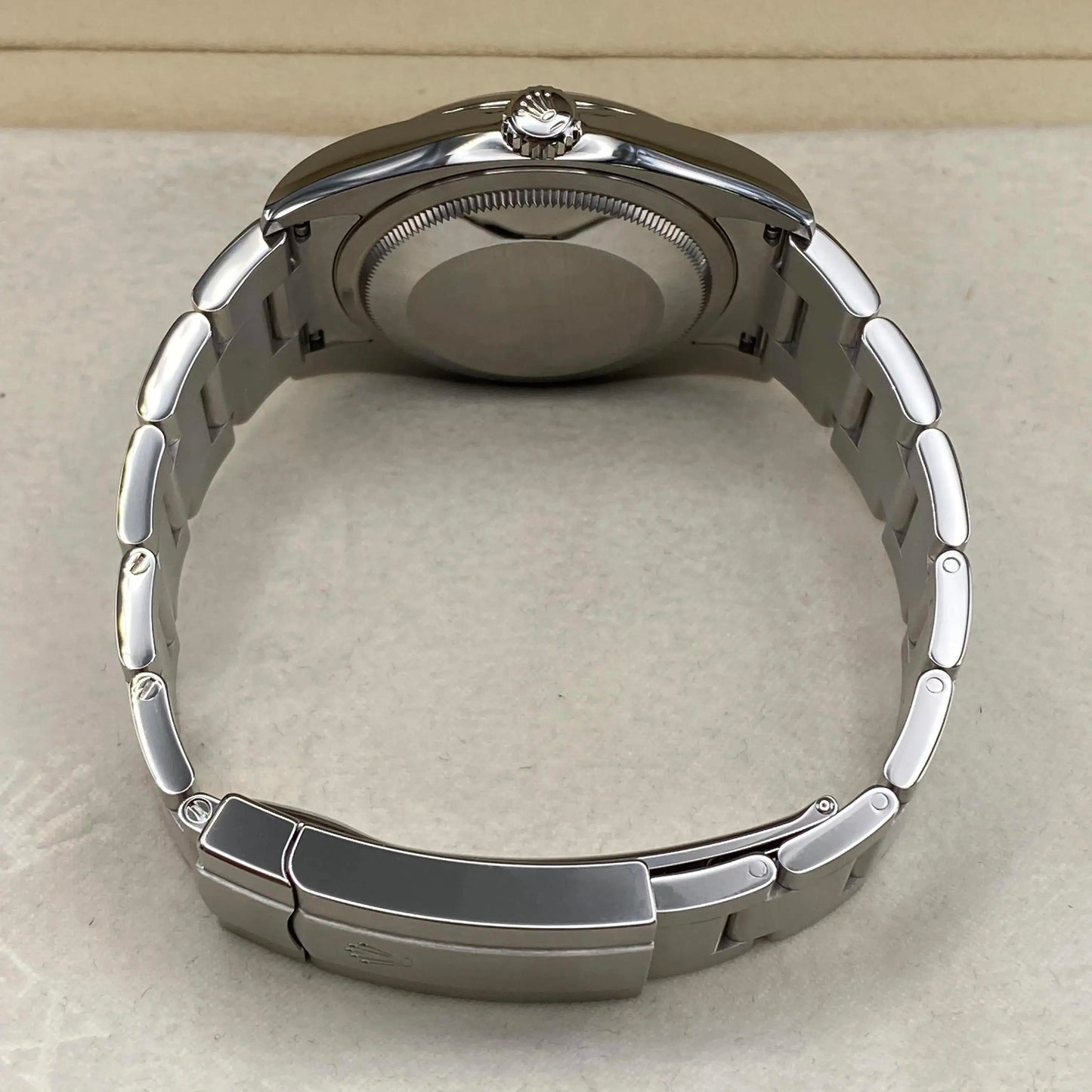6th image of Rolex Rolex Oyster Perpetual 116000 Wristwatch, PreOwned condition