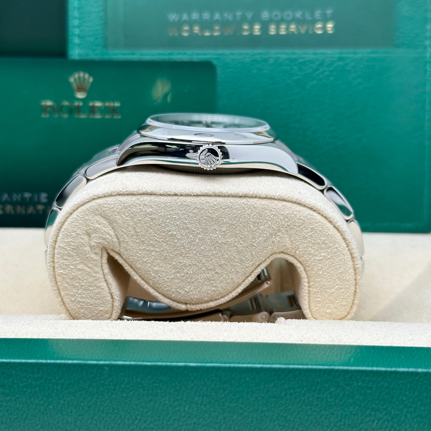 6th image of Rolex Rolex Oyster Perpetual 126000 Wristwatch, Unworn condition