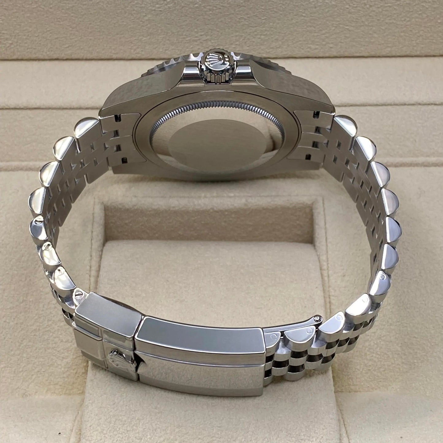 6th image of Rolex Rolex GMT-Master II 126710BLNR Wristwatch, Unworn condition