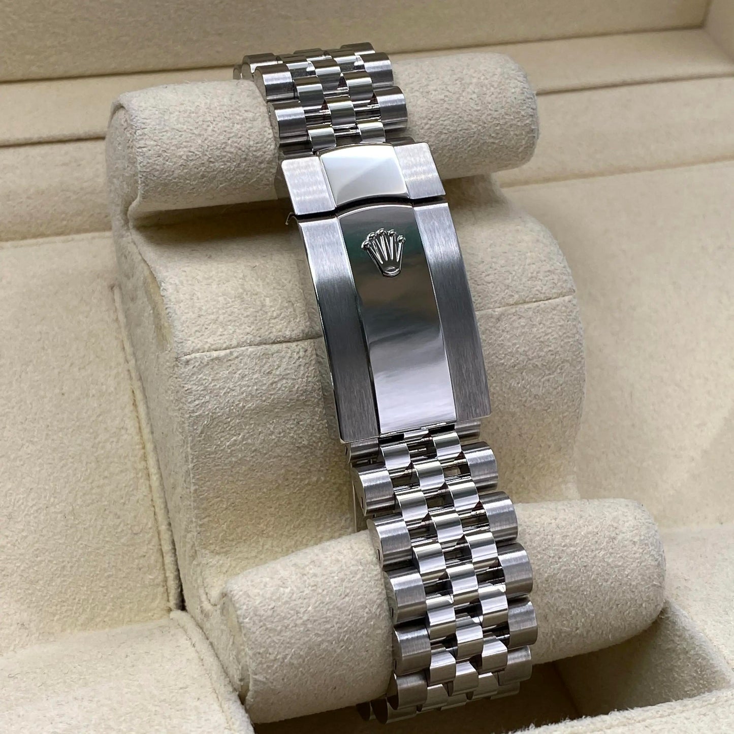 6th image of Rolex Rolex Datejust 126300 Wristwatch, Unworn condition