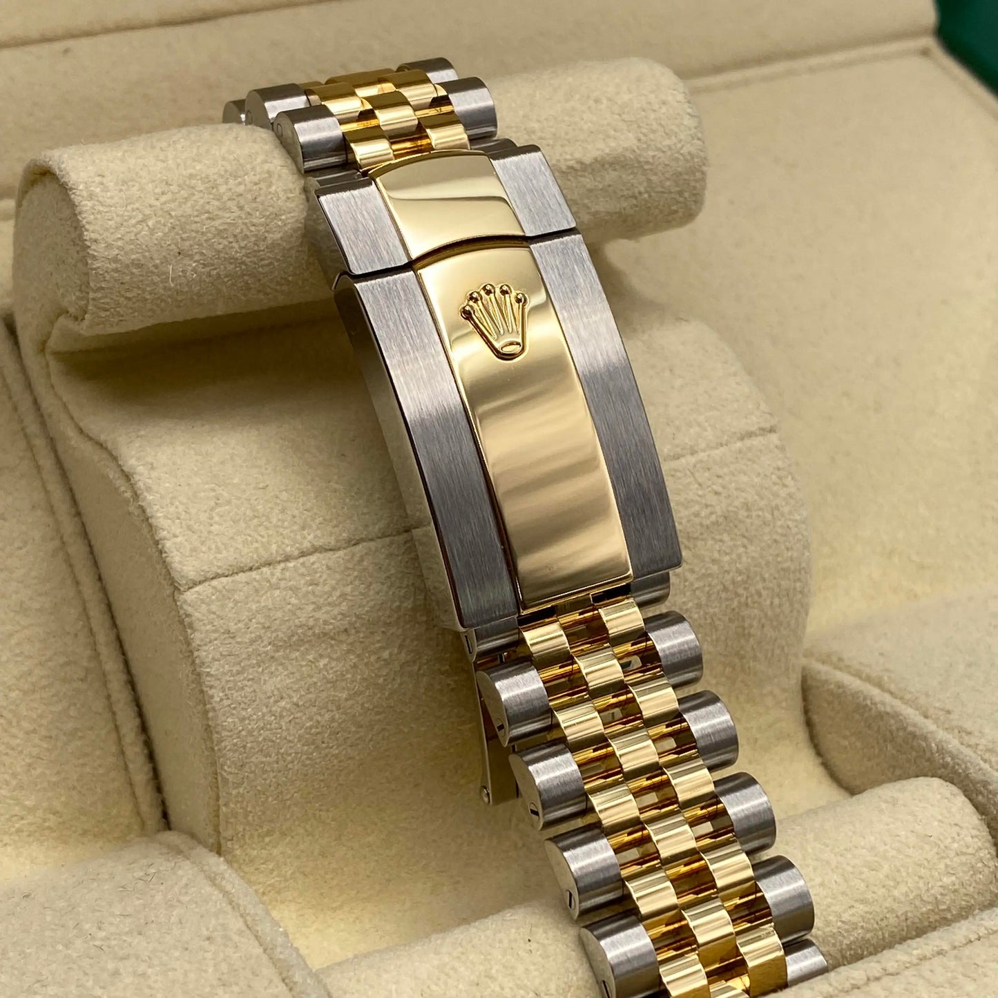 6th image of Rolex Rolex Datejust 126333 Wristwatch, Unworn condition