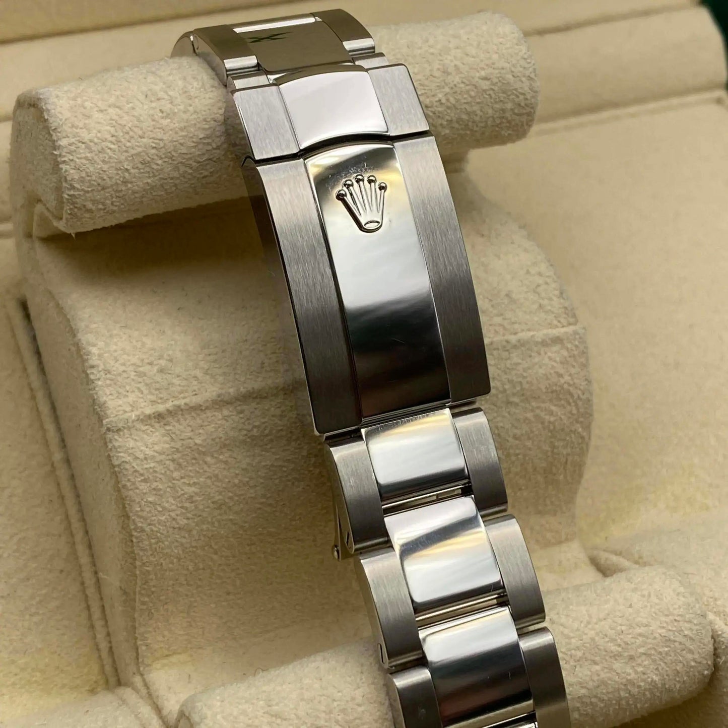 6th image of Rolex Rolex datejust 126334 Wristwatch, PreOwned condition