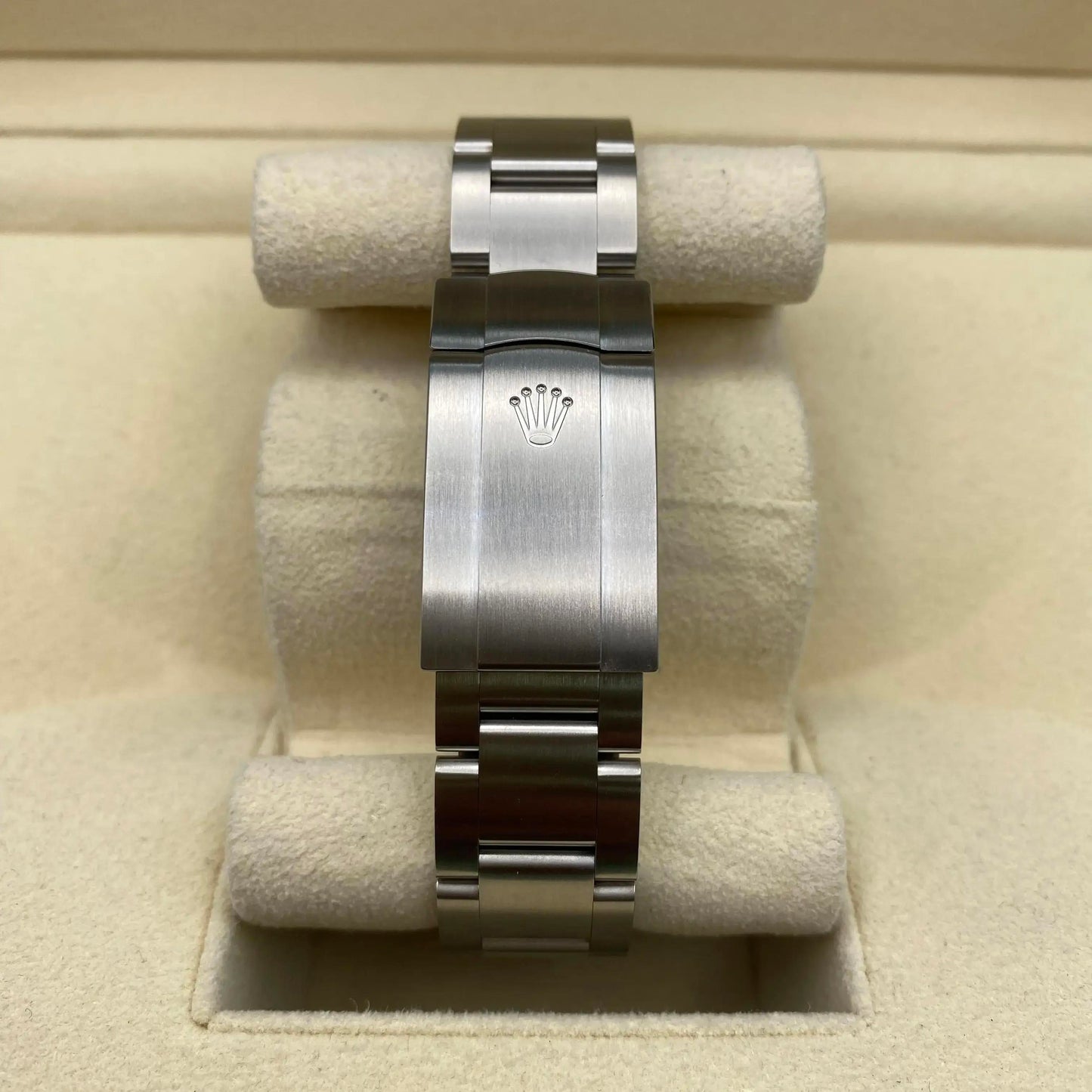 7th image of Rolex Rolex Oyster Perpetual 124300 Wristwatch, Unworn condition