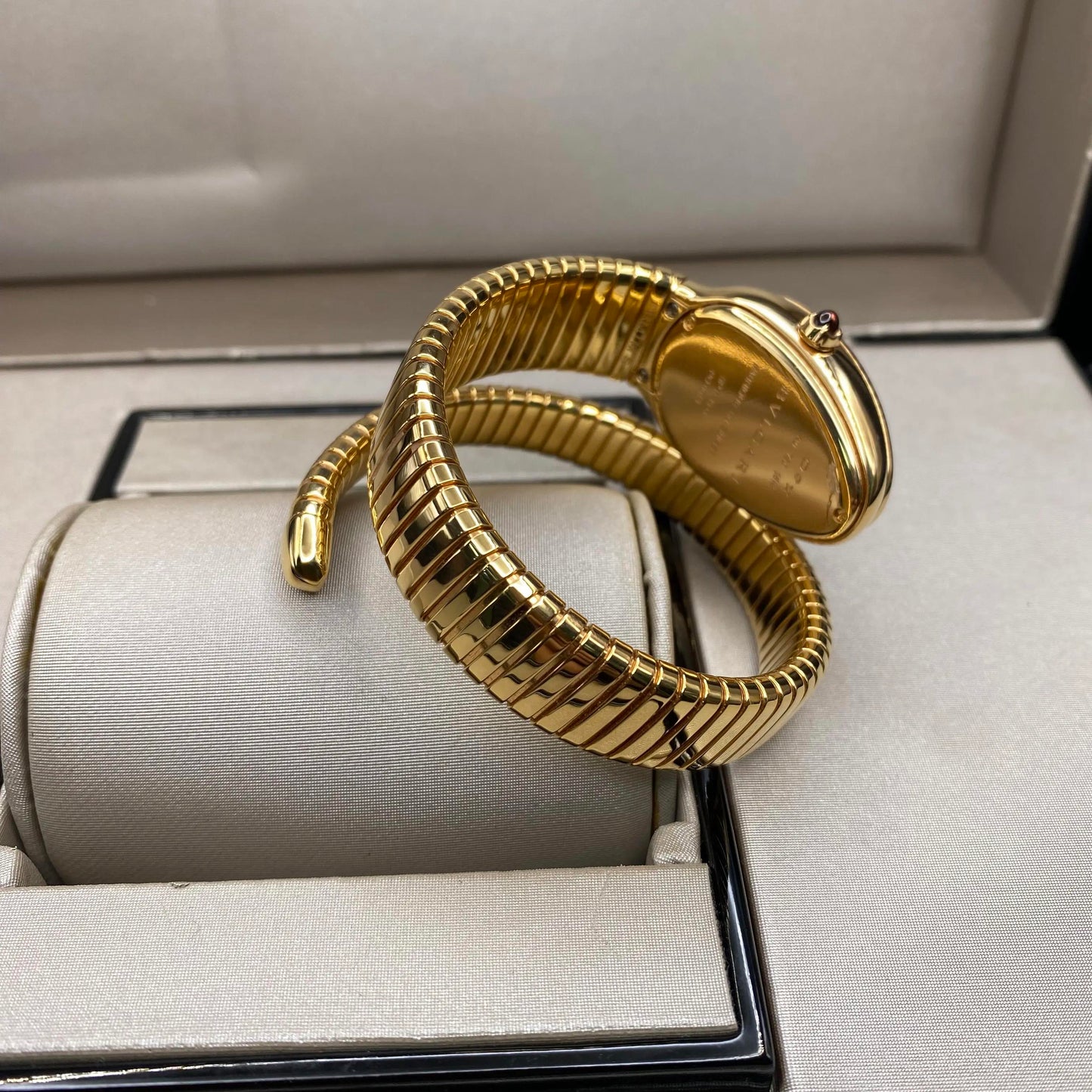 7th image of Bvlgari Bvlgari Serpenti Tubogas Wristwatch, PreOwned condition