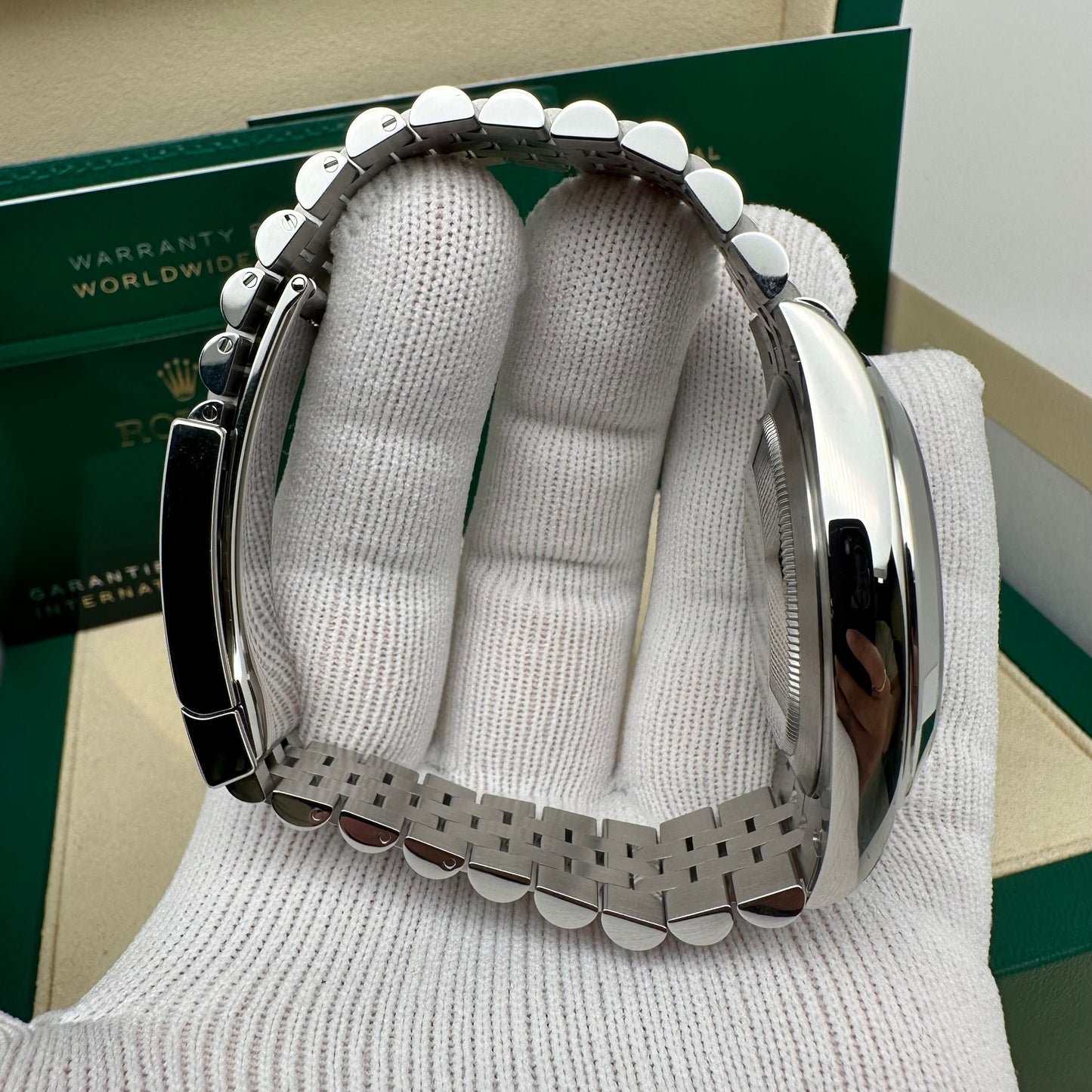 7th image of Rolex Rolex Datejust 126300 Wristwatch, Unworn condition