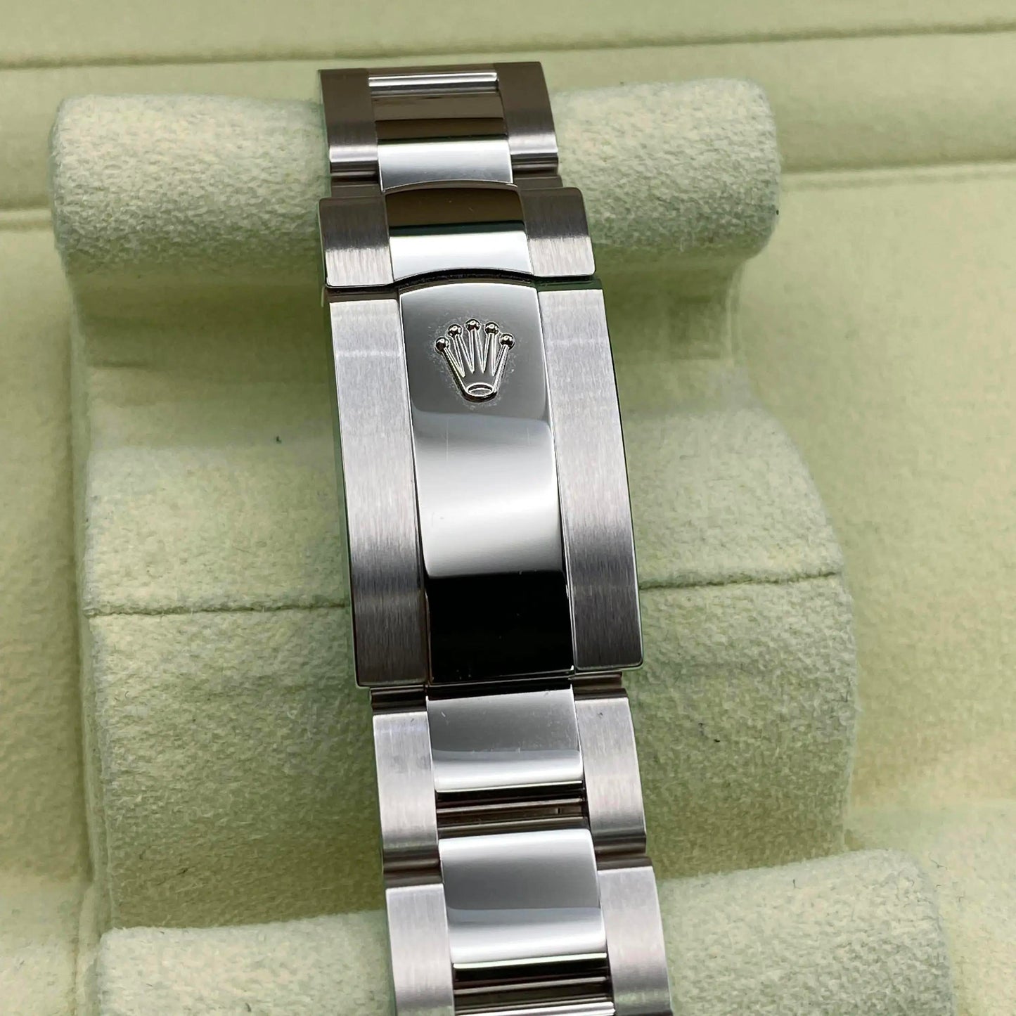 7th image of Rolex Rolex Milgauss 116400GV Wristwatch, PreOwned condition