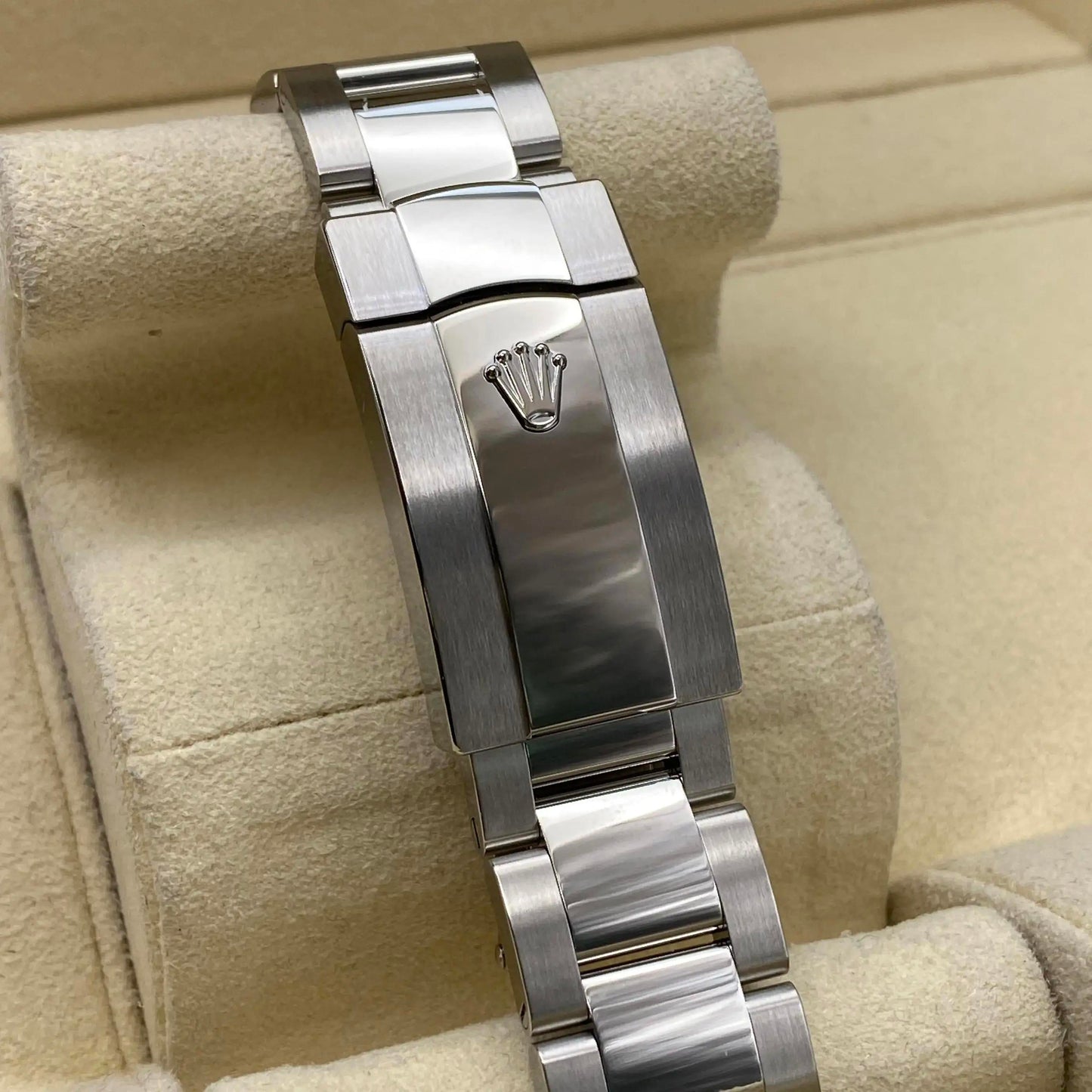 7th image of Rolex Rolex Datejust 126334 Wristwatch, PreOwned condition