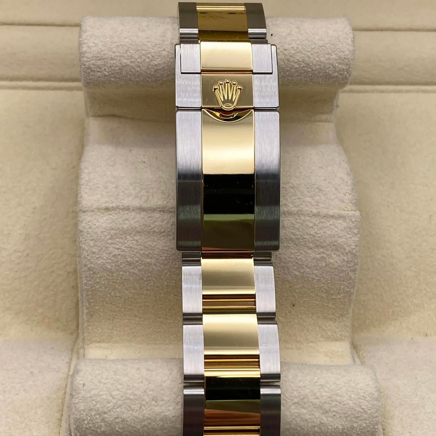 7th image of Rolex Rolex Daytona 116503 Wristwatch, PreOwned condition
