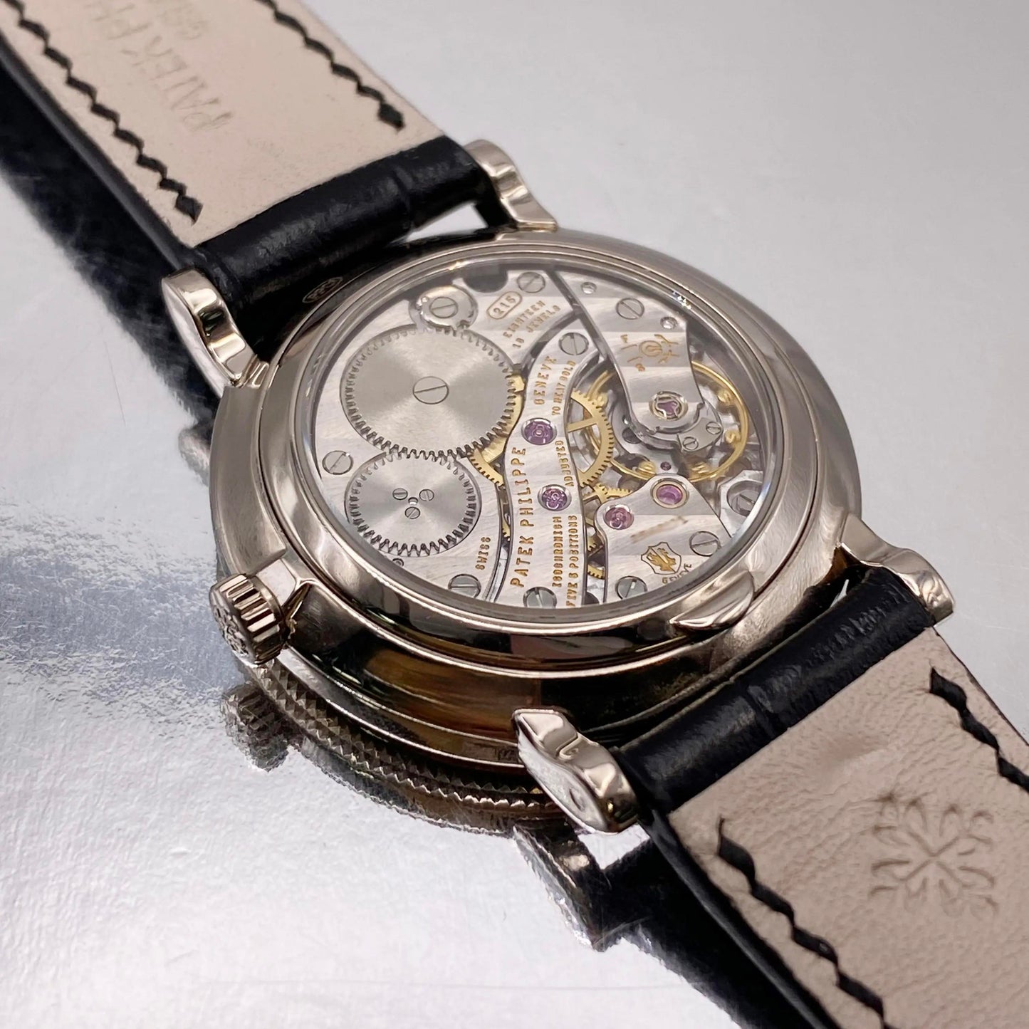7th image of Patek Philippe Patek Philippe Calatrava Wristwatch, PreOwned condition
