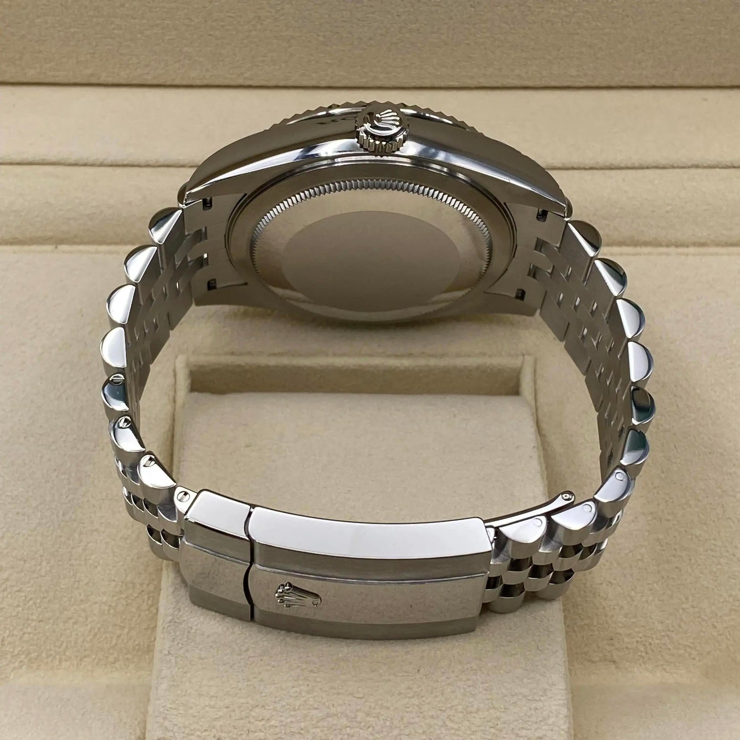 7th image of Rolex Rolex Sky-Dweller 336934 Wristwatch, Unworn condition