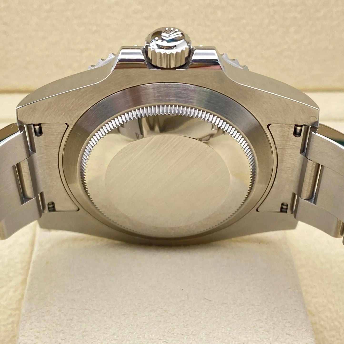 7th image of Rolex Rolex Submariner 116610LV Wristwatch, PreOwned condition