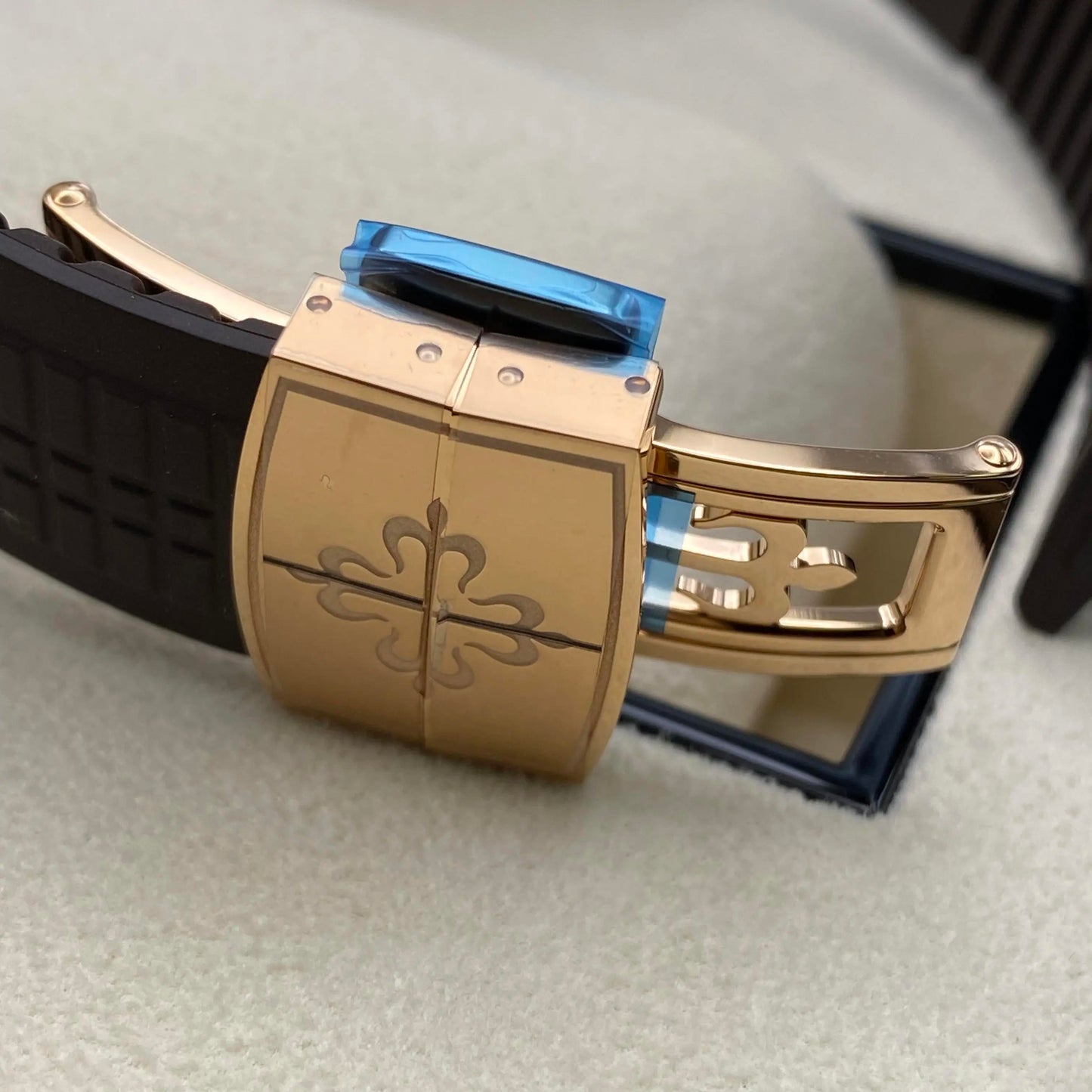 8th image of Patek Philippe Patek Philippe Aquanaut Wristwatch, Unworn condition