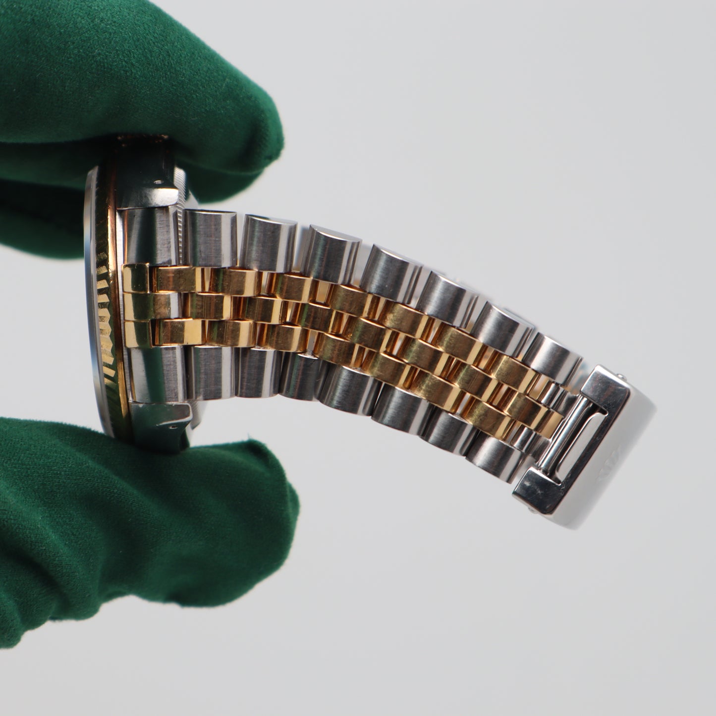 8th image of Rolex Rolex datejust 16233 Wristwatch, PreOwned condition