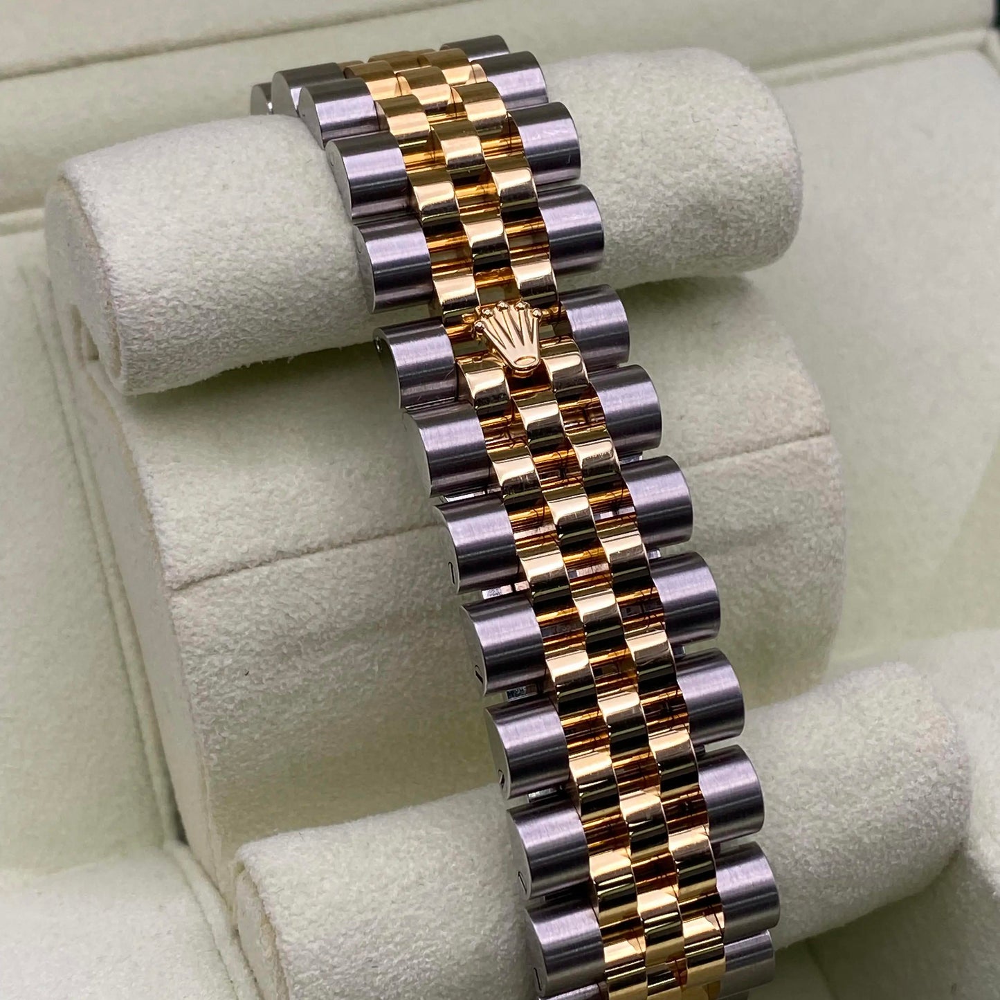 8th image of Rolex Rolex Datejust 116233 Wristwatch, PreOwned condition