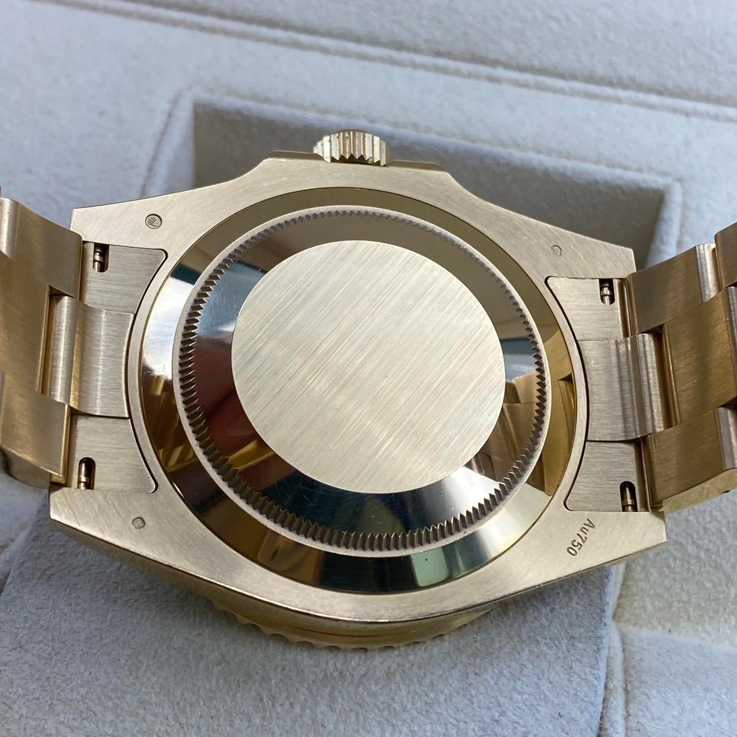 8th image of Rolex Rolex Submariner 126618LB Wristwatch, PreOwned condition