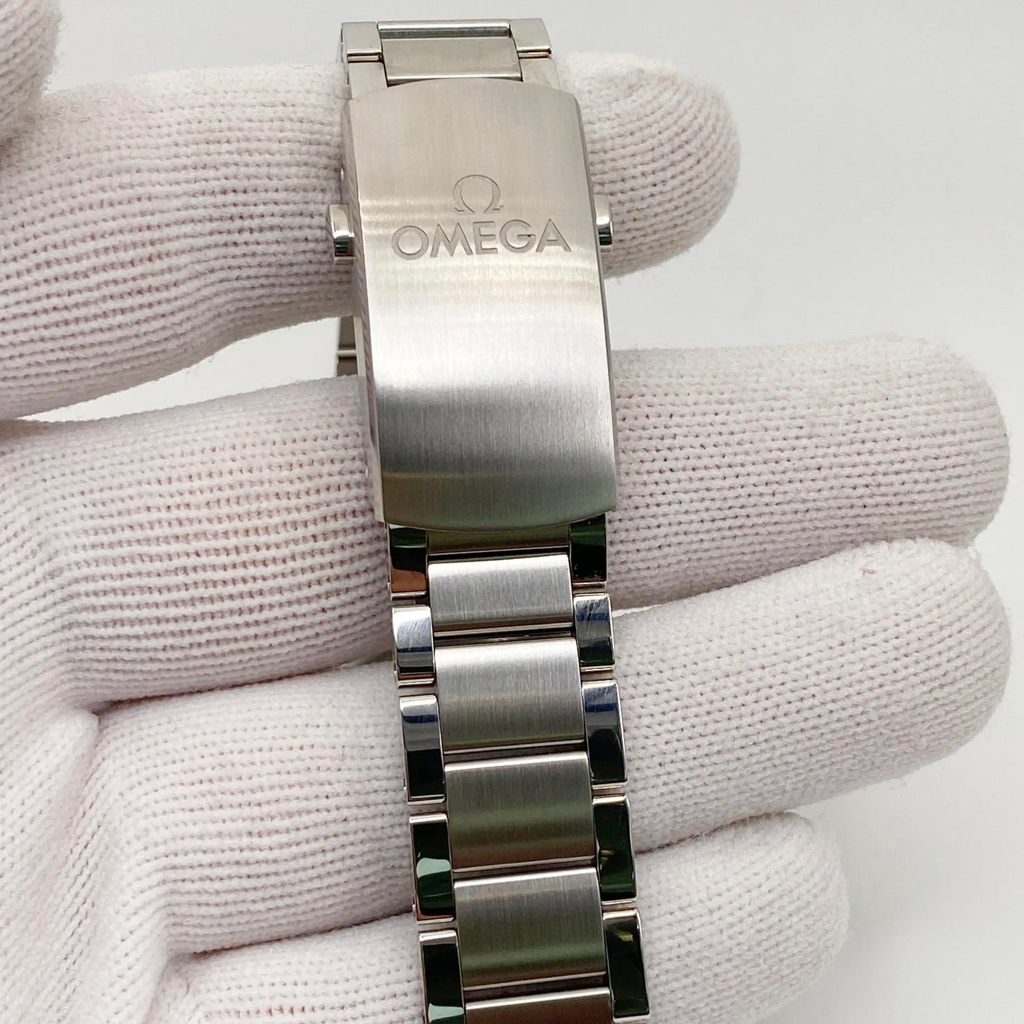 8th image of OMEGA Omega Seamaster 300 Wristwatch, Unworn condition