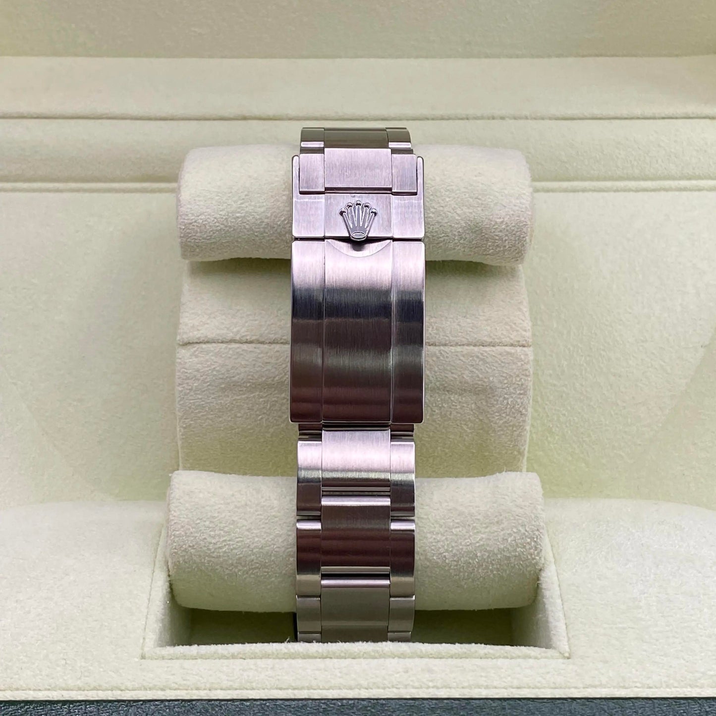 9th image of Rolex Rolex Explorer 214270 Wristwatch, PreOwned condition