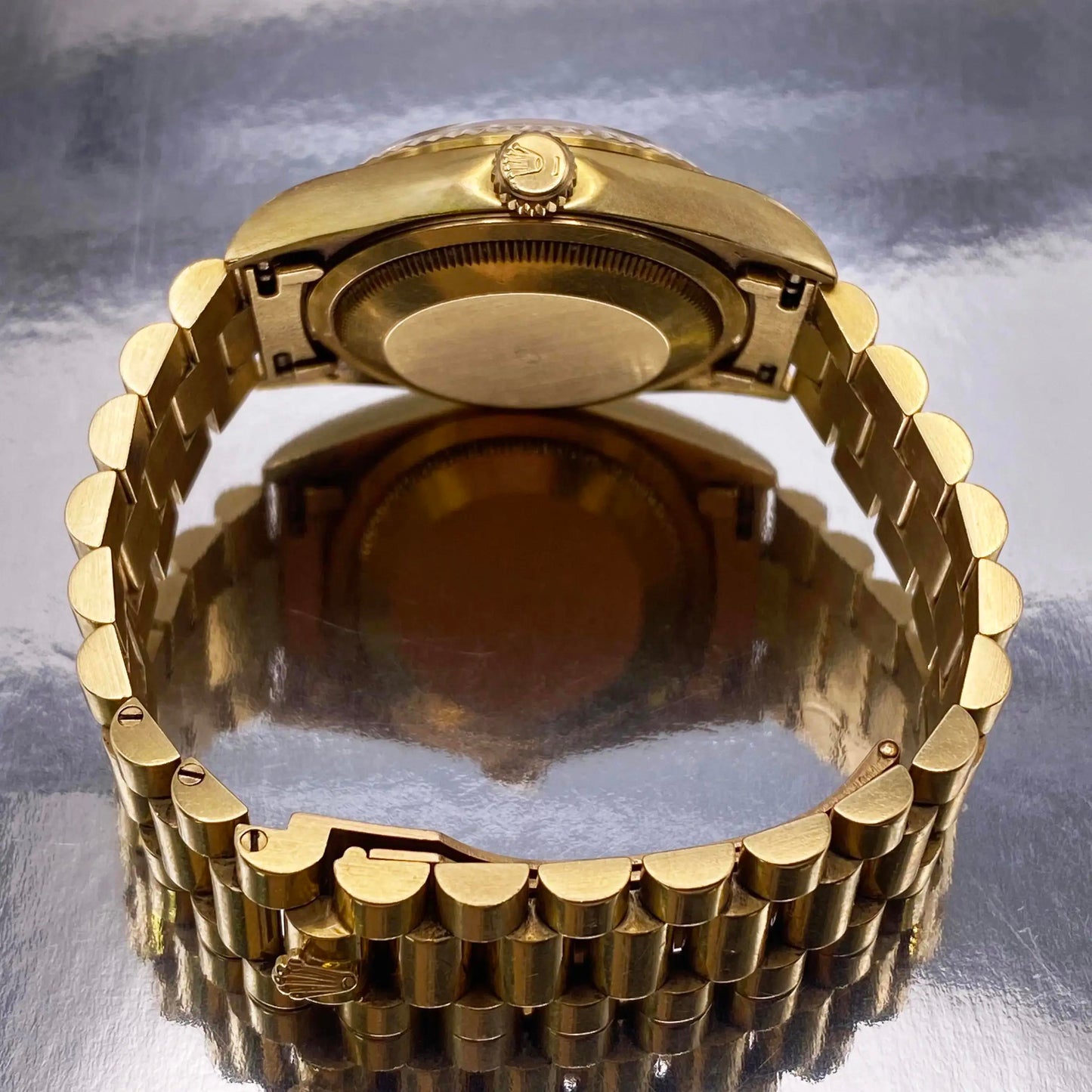 9th image of Rolex Rolex Day-Date 18238 Wristwatch, PreOwned condition