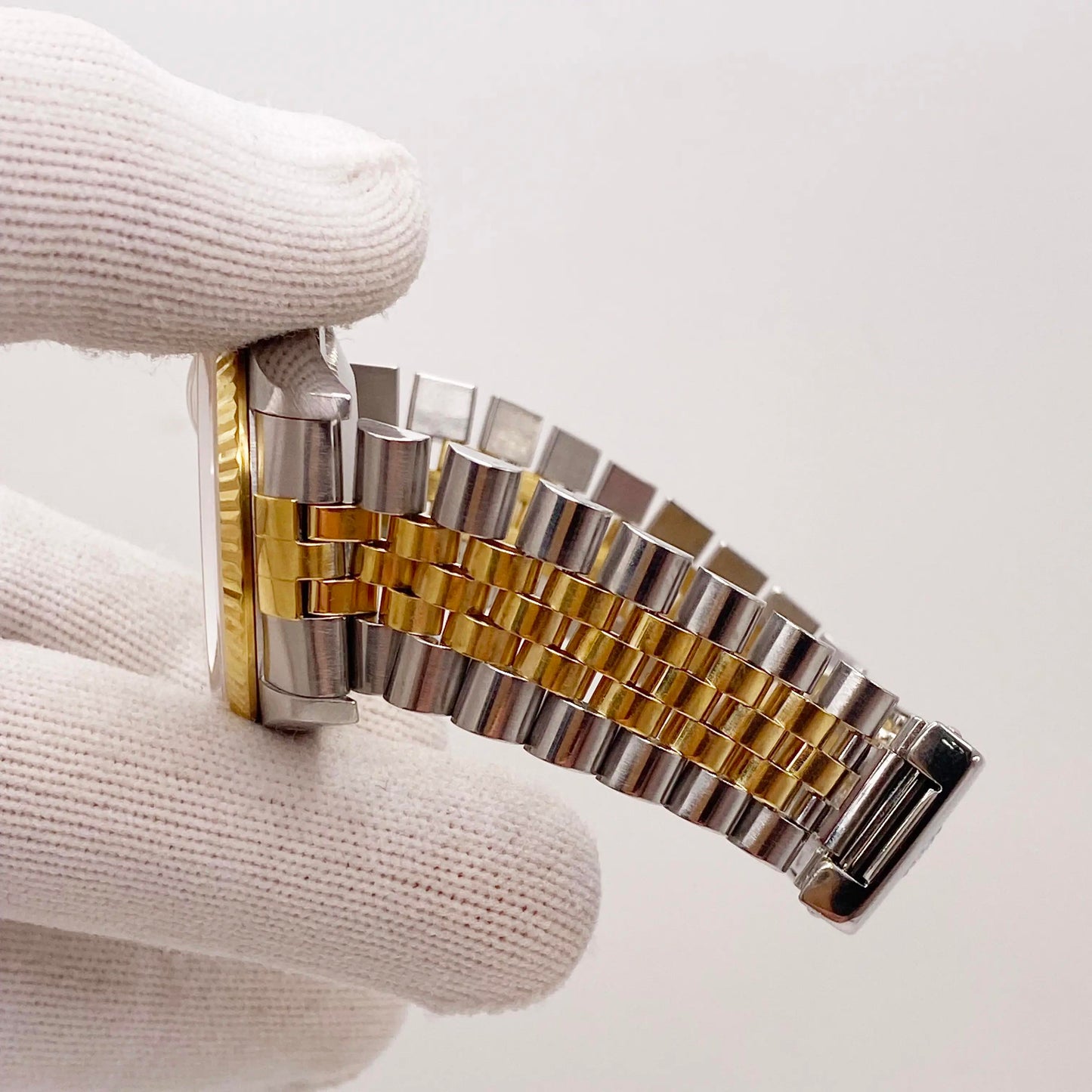 9th image of Rolex Rolex Datejust 16233 Wristwatch, PreOwned condition