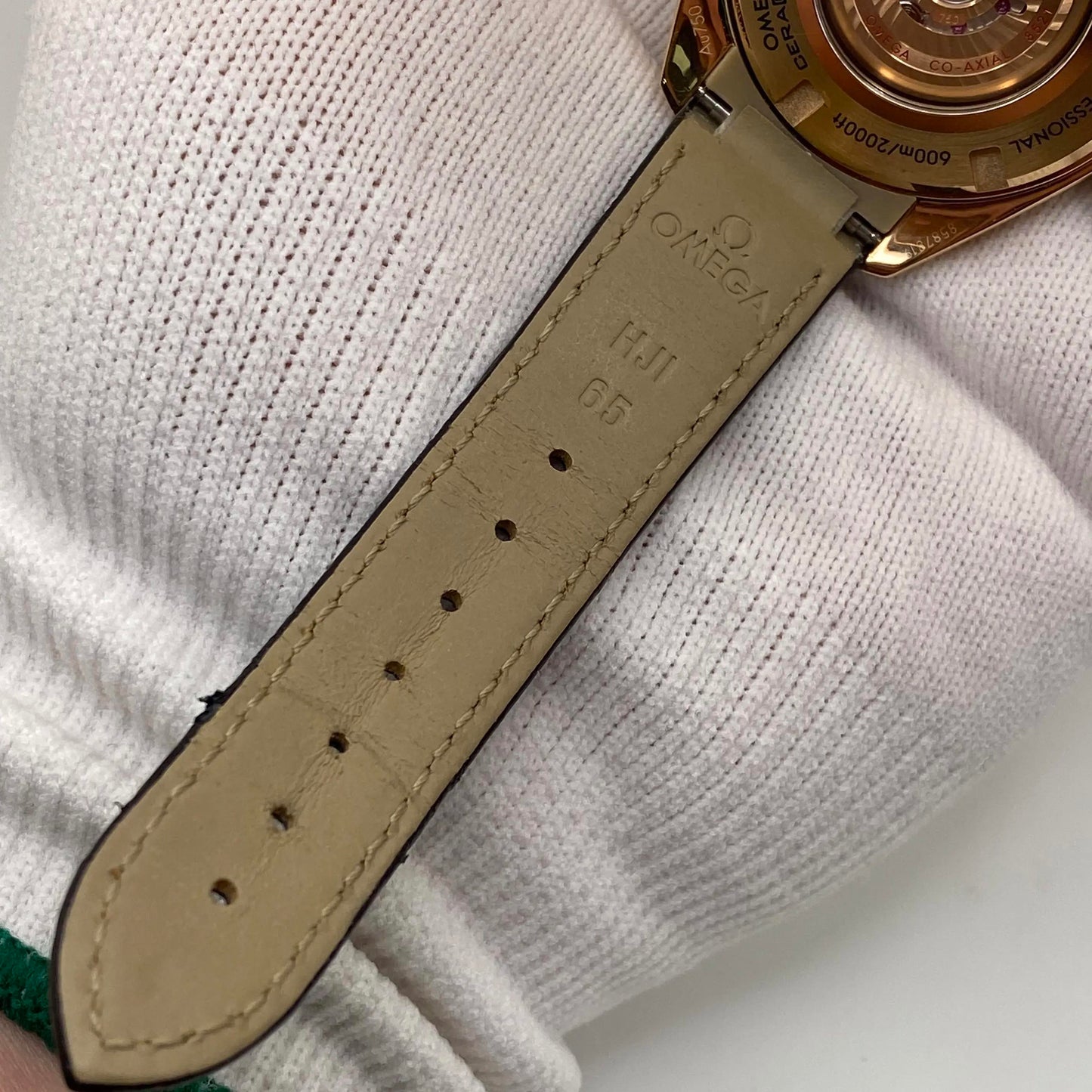9th image of OMEGA Omega Seamaster Planet Ocean Wristwatch, PreOwned condition