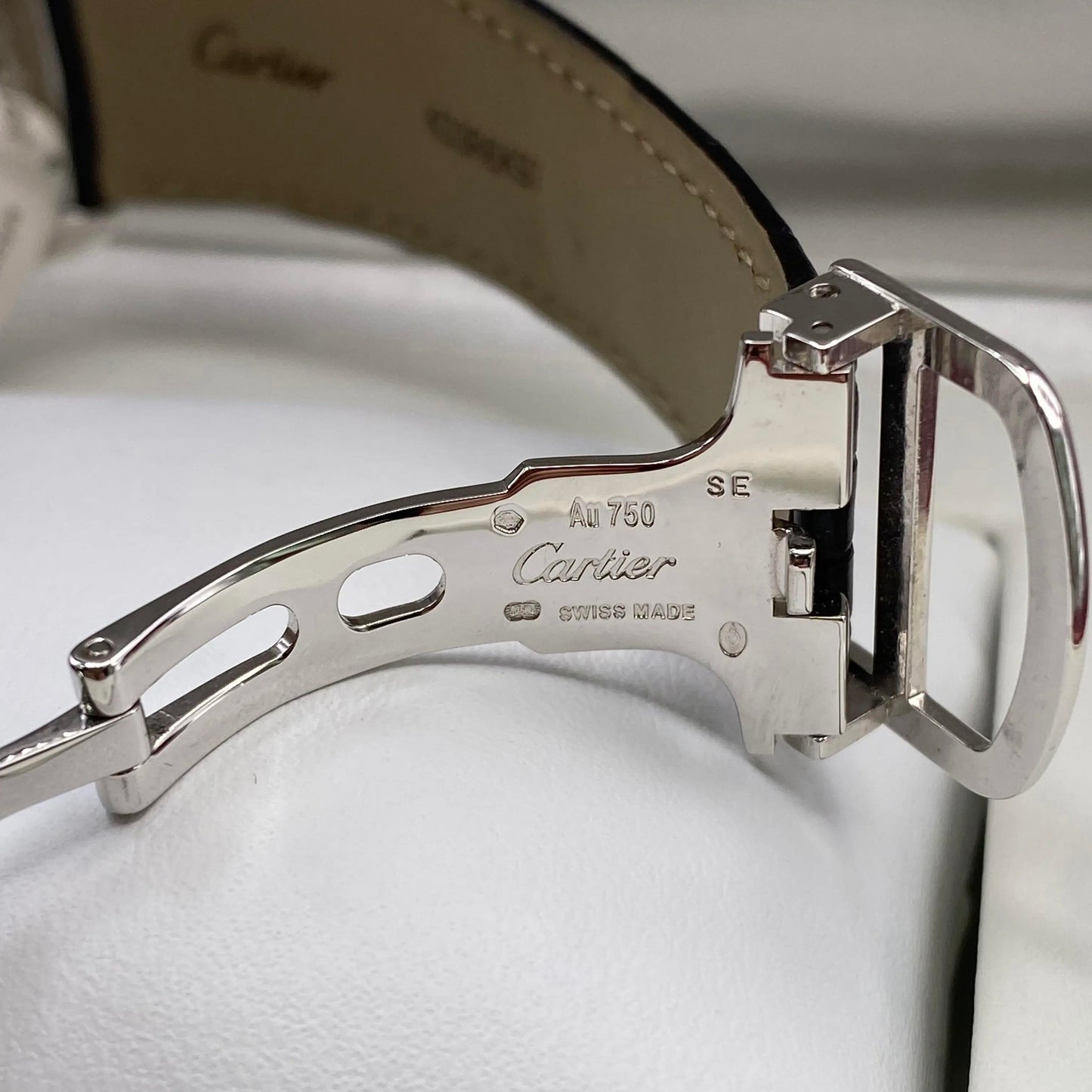 10th image of Cartier Cartier Ronde Louis Wristwatch, PreOwned condition