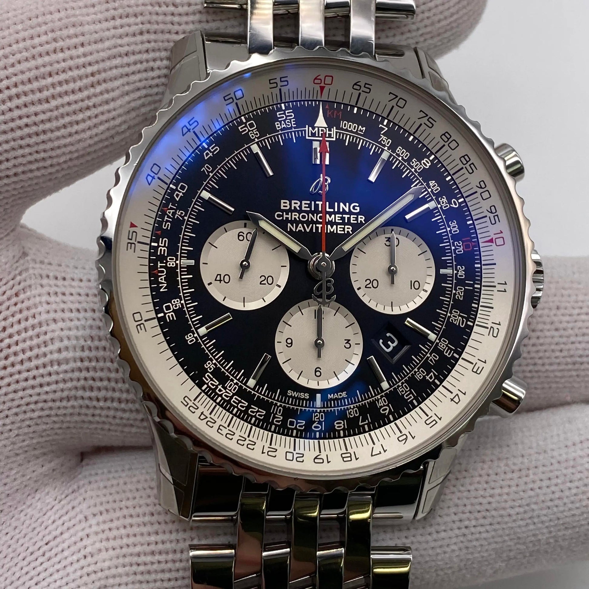 2nd image of Breitling Breitling Navitimer Wristwatch, DisplayModel condition