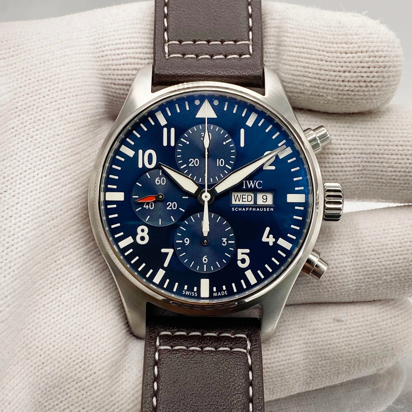 2nd image of IWC IWC Pilot's Watch Wristwatch, PreOwned condition